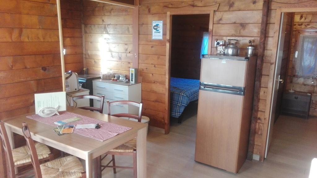 アルベンガ Agriturismo Baita Marinaヴィラ エクステリア 写真